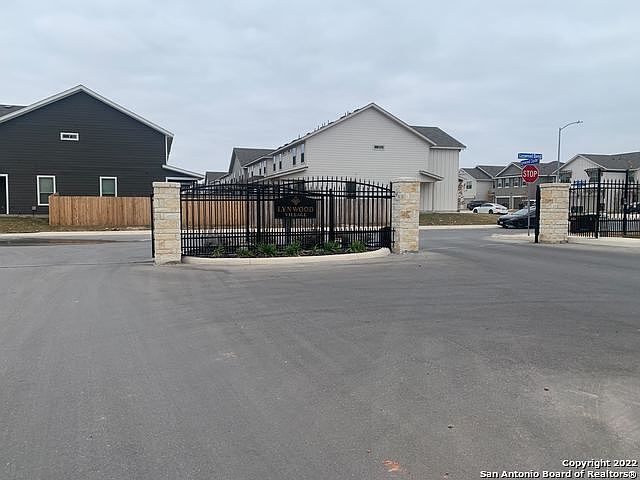 1st image of 10327 Candlewind Ln #102