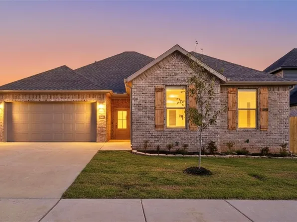 7004 SW Basswood Ave, Bentonville, AR 72713