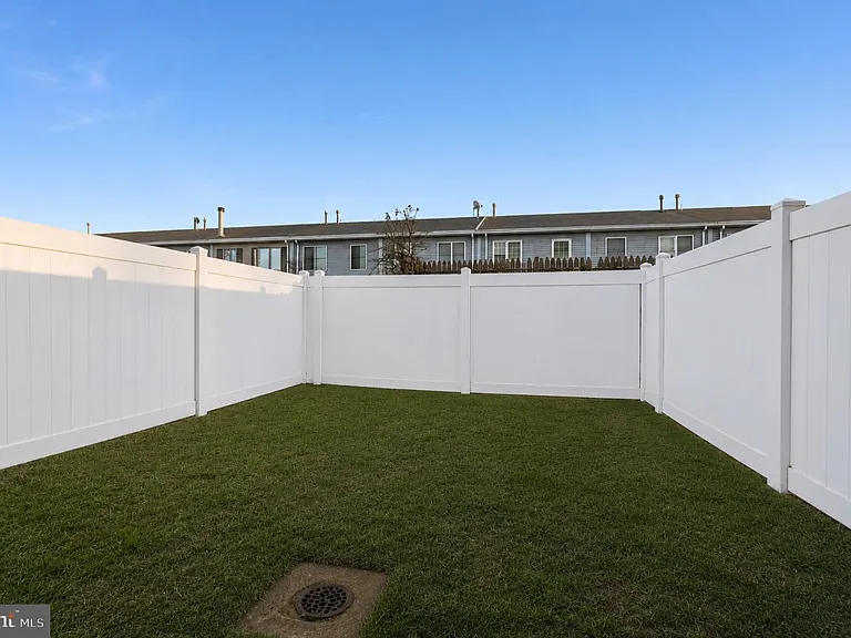12713 Verda Dr — Photo 20