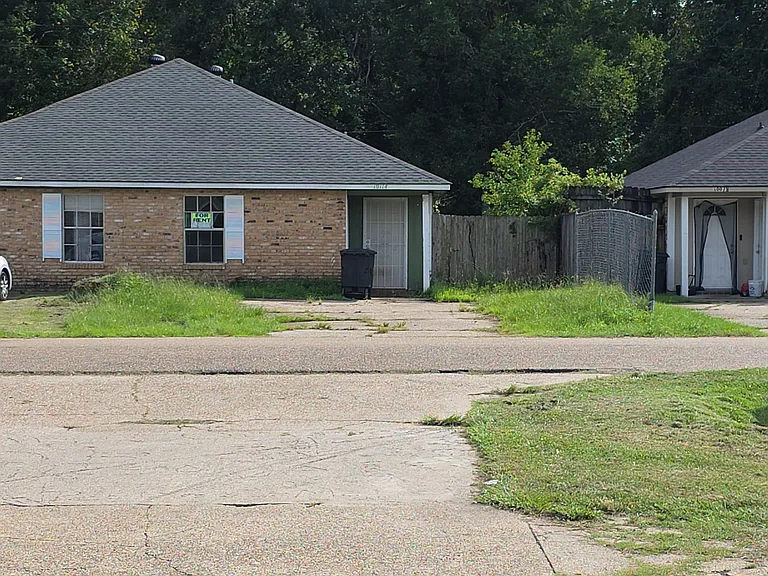 10134 El Scott Ave — Photo 1
