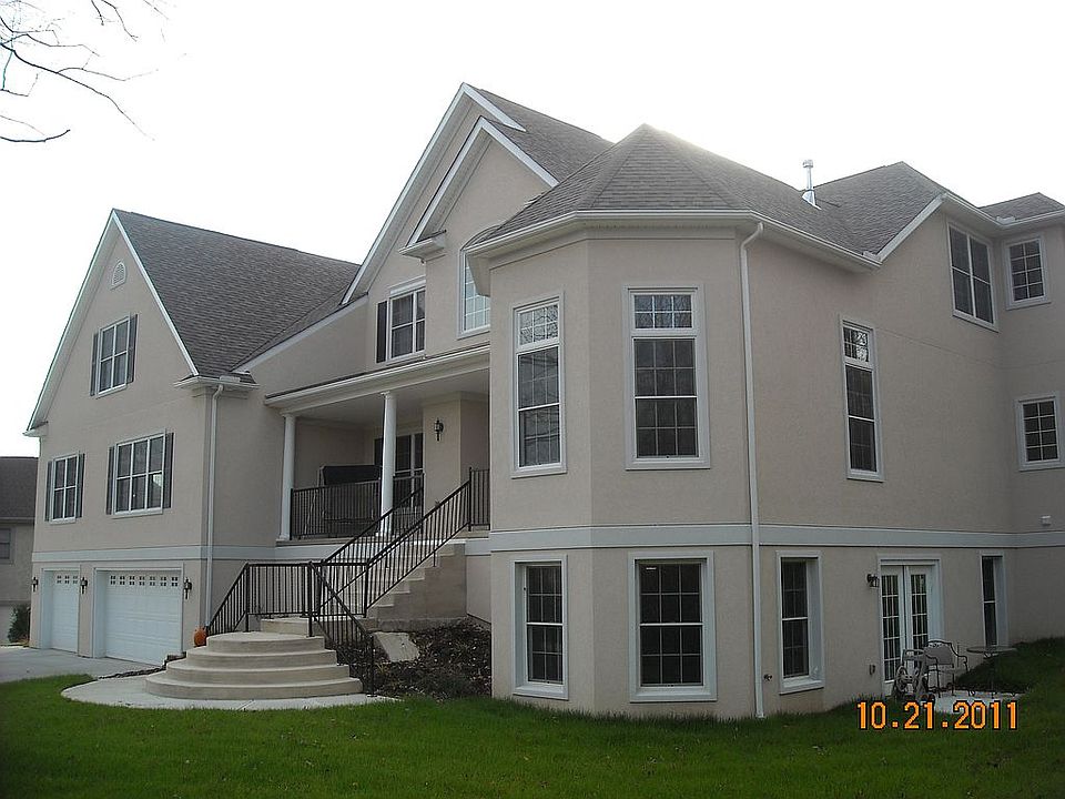 1st image of 1355 Briarcliffe Dr
