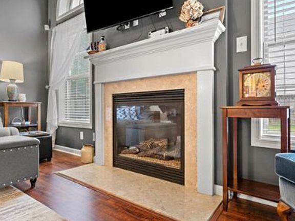 5th image of 2904 Mahala Ln