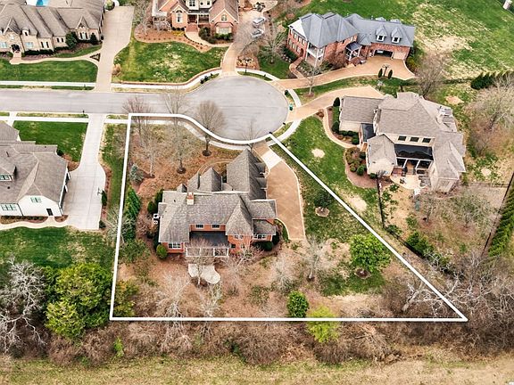 3rd image of 1273 Potter Ln