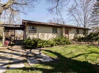 1268 Melwood Dr, Rockford, IL 61108