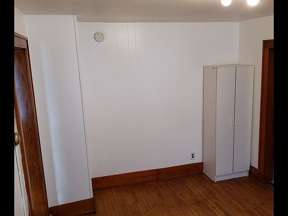 2nd image of 521 N 2nd Ave #2