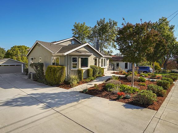 5th image of 60 Mariposa Ave