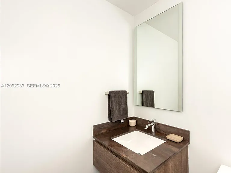 360 Ocean Dr #904S — Photo 22