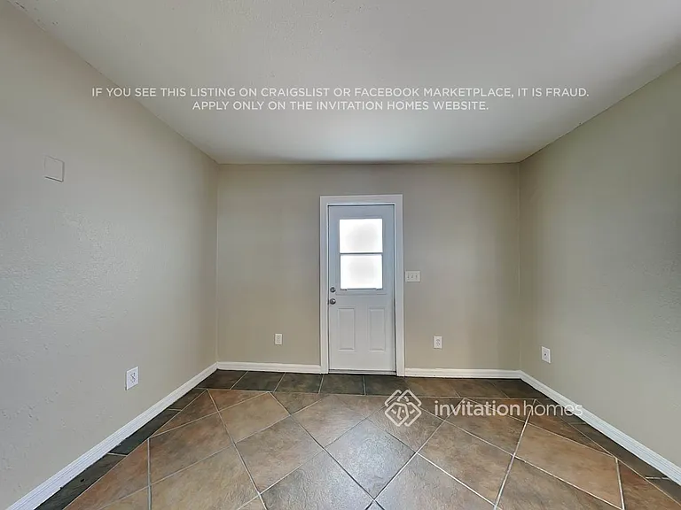 1380 Wildwood Ct — Photo 8