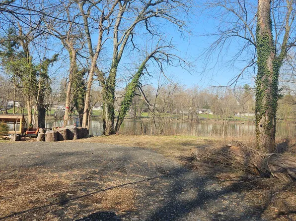 519 Good Hope Rd, Mechanicsburg, PA 17050