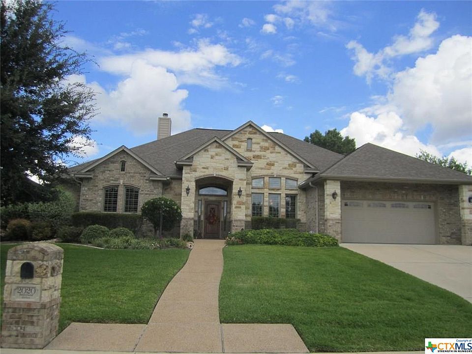 1st image of 2020 Deerfield Dr