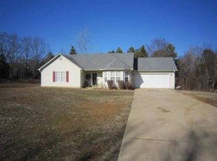 795 McAdams Loop, Jacks Creek, TN 38347
