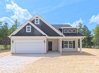3111 Meadowcrest Dr, Clover, SC 29710
