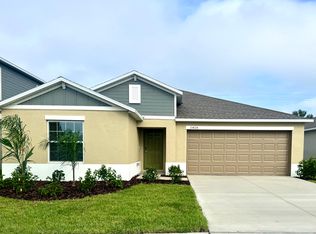 13424 Fenwick Stream Dr, Wimauma, FL 33598