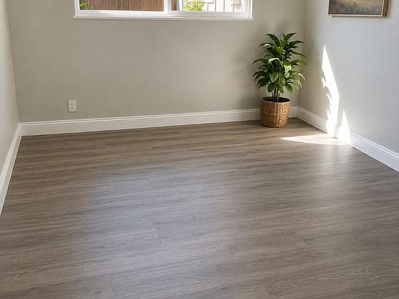 5th image of 1170 Spruce Ave