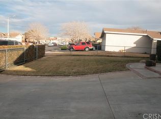 2812 E Avenue R16, Palmdale, CA 93550