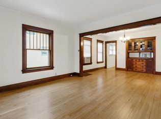 14 S Jackson St, Elkhorn, WI 53121