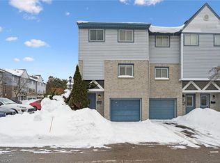 589 Beechwood Dr #43, Waterloo, ON N2T 2K9