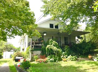 5649 Gatewood Rd, Fayetteville, WV 25840