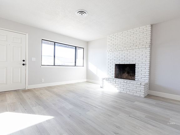 3rd image of 608 E California Ave