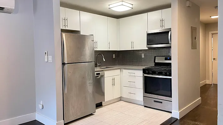 Rented by Strivers Management Group Corp (Brokerage) | media 18