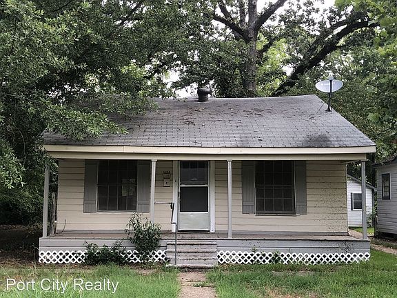 2nd image of 1432 Camille St