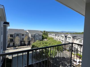 3589 Round Barn Blvd #3-301, Santa Rosa, CA 95403
