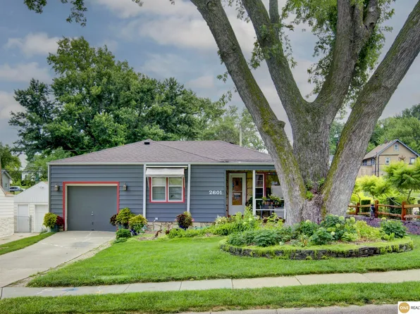 2601 N 70th St, Omaha, NE 68104