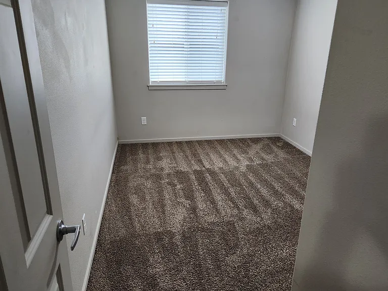 1417 NE 83rd Dr — Photo 26