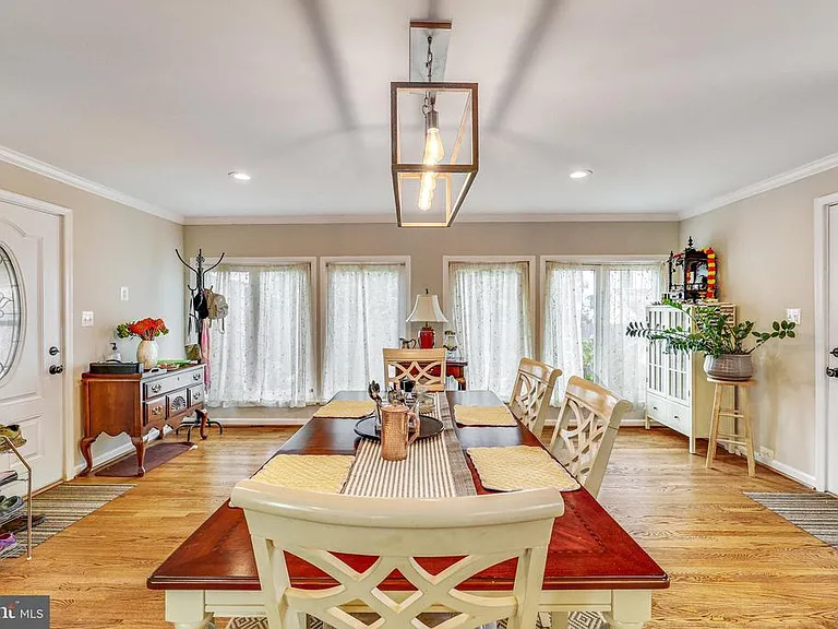 205 Tapawingo Rd SW — Photo 12
