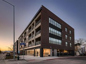 2851 W 52nd Ave, Denver, CO