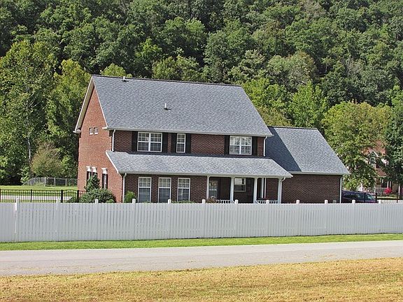 2nd image of 109 Frank St