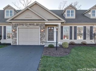219 Aldenwood Dr, Carlisle, PA 17015
