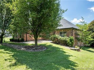 6110 Mariners Trl, Charlestown, IN 47111