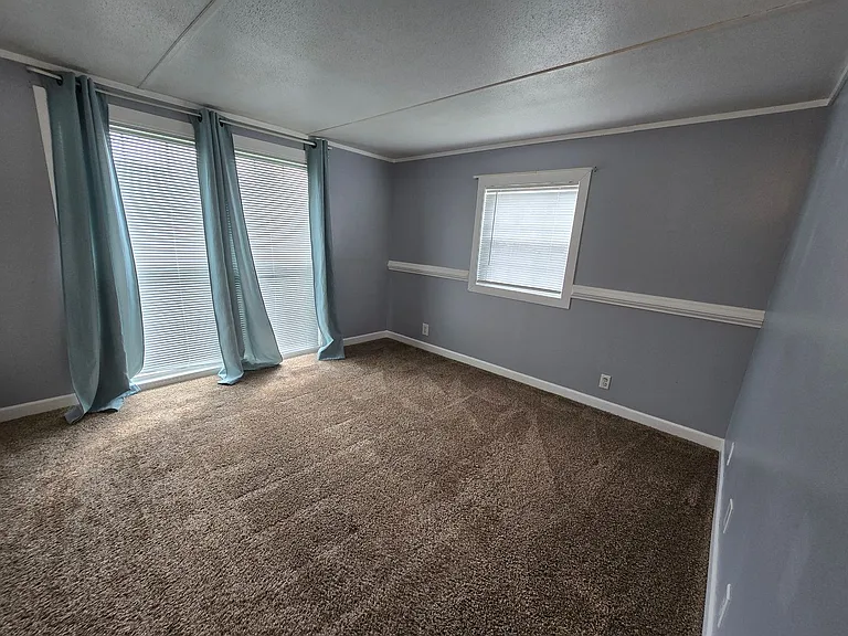 2506 W Main Street Ext — Photo 5