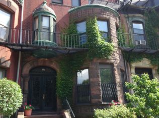 330 Commonwealth Ave, Boston, MA 02115