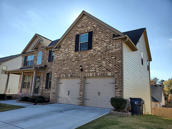 2nd image of 226 Birchwood Dr