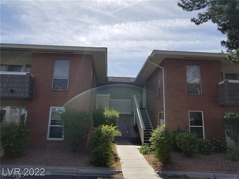 1st image of 2890 Loveland Dr Unit 2404