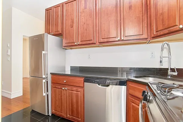 Rented by Living New York | media 2