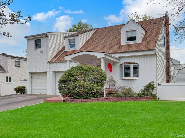 451 N Grove Street, Valley Stream, NY 11580