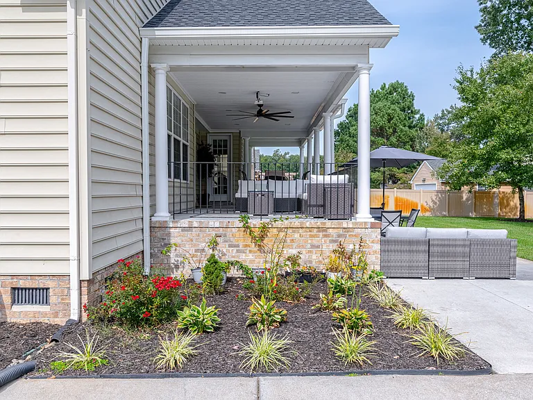 607 Calista Dr — Photo 21