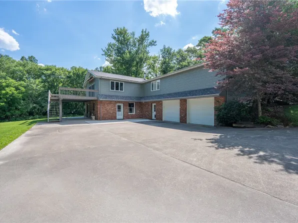 226 Antique Ln, Latrobe, PA 15650