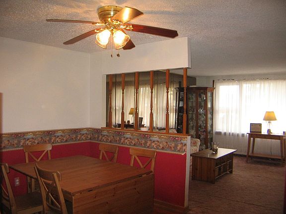 Dining Room/Ceiling Fan
