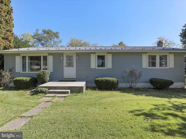 320 Ridge Rd, Gettysburg, PA 17325