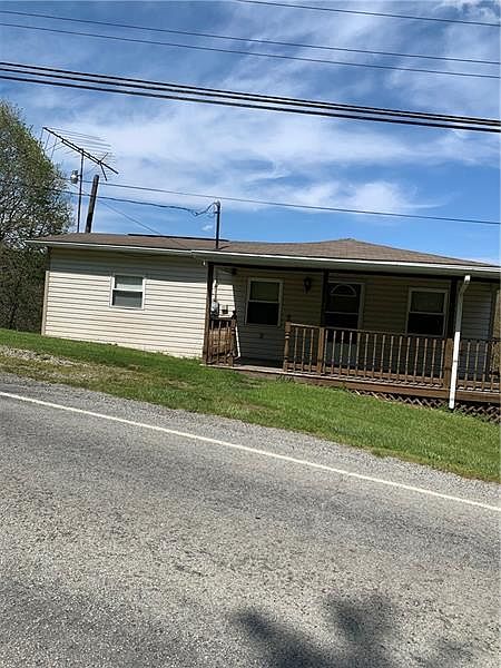 2nd image of 599 Lone Pine Rd