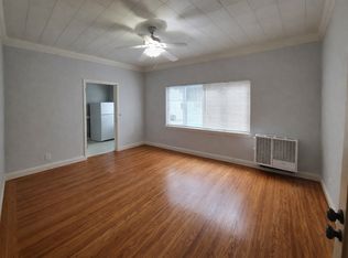 235 Anita Rd APT 4, Burlingame, CA 94010