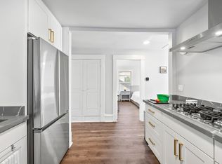 4551 5th Ave NE, Seattle, WA 98105