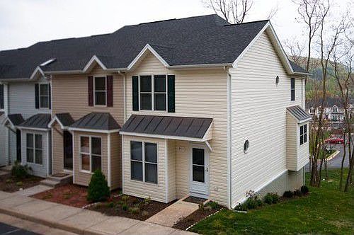 1st image of 2411 Avalon Woods Dr