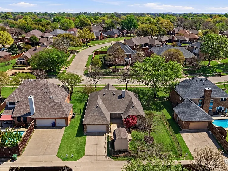 6613 Barclay Ln — Photo 34