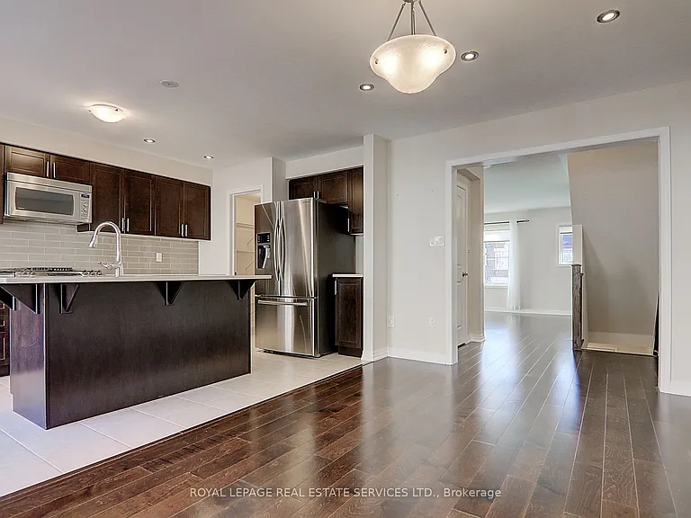 409 Switchgrass St — Photo 31