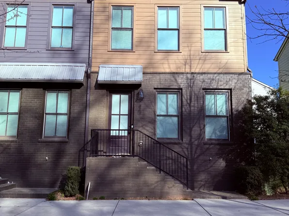 1093 Crest Cir SE, Atlanta, GA 30312